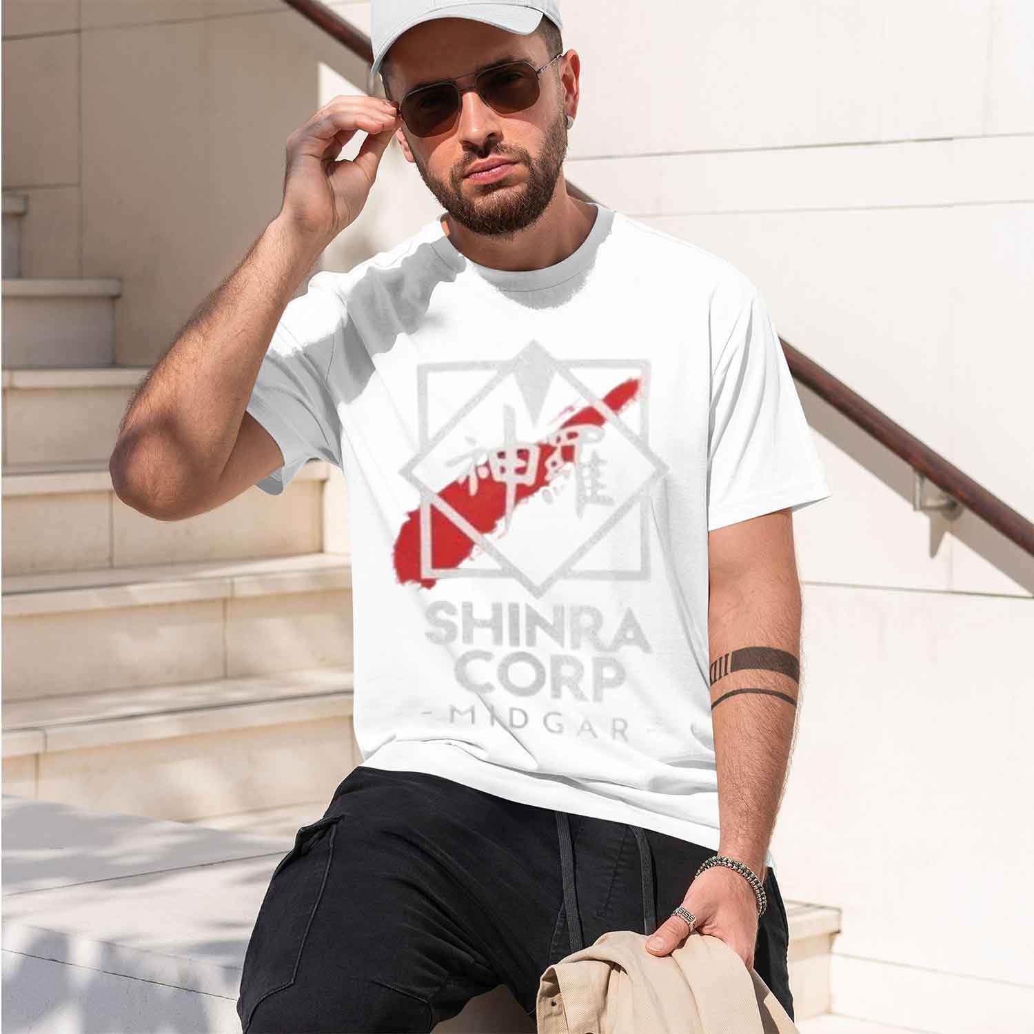レトロゲームスタイルメンズTシャツ シンラ社ミッドガーロゴデ - Retro Gaming Corps のレビューと価格